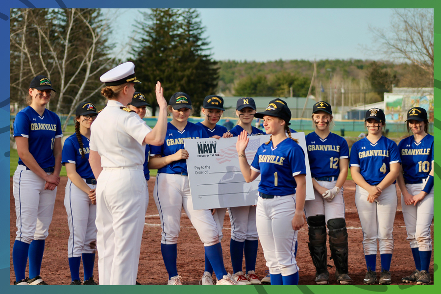 Read more about the article Ingleston swears into Navy on the diamond