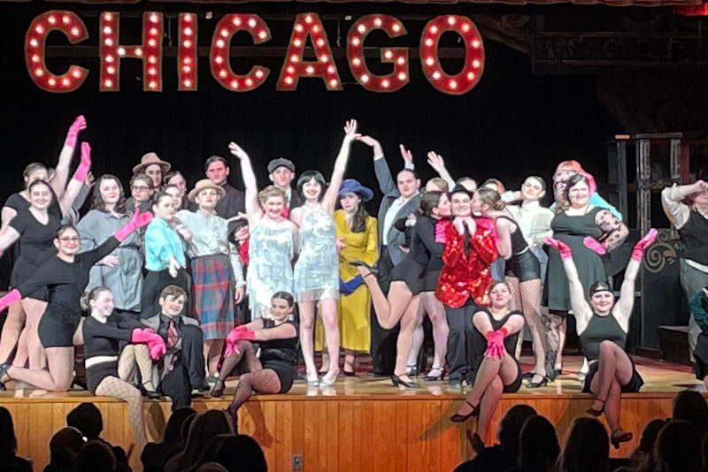 Read more about the article ‘Chicago’ rocks Whitehall